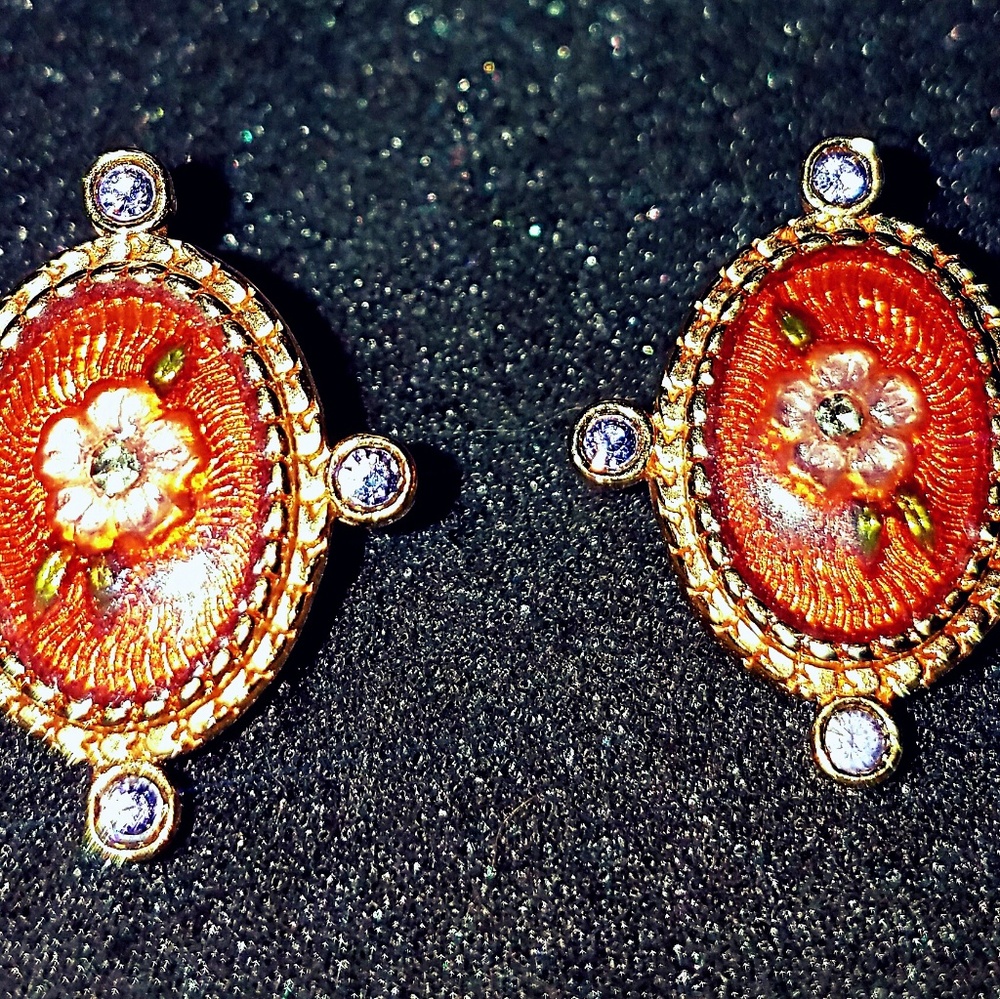 Vintage floral design earrings Amethyst